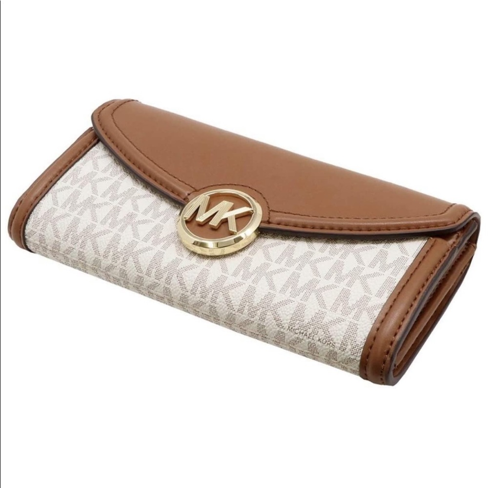 Gaby’sBags👜💕-NWT Michael Kors Wallet Vanilla - Picture 3 of 5